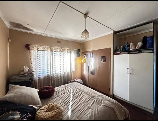 4 BEDROOM HOUSE FOR SALE IN KLIPPOORTJE